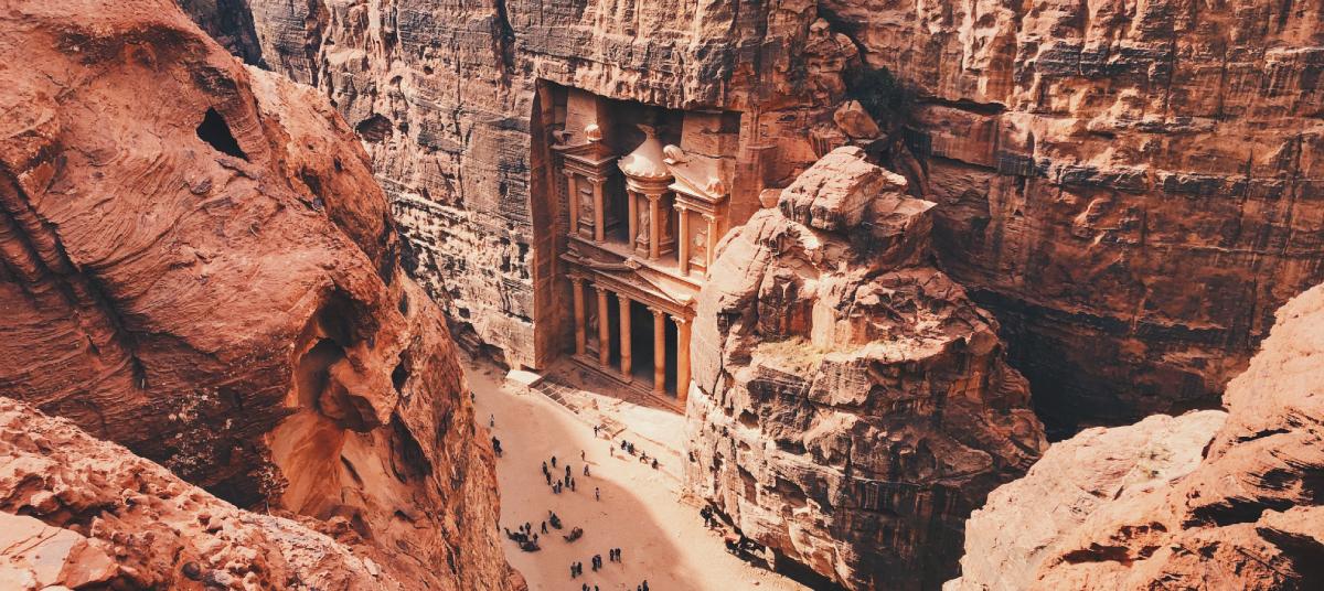 Five Facts You Didn't Know About Jordan - background banner